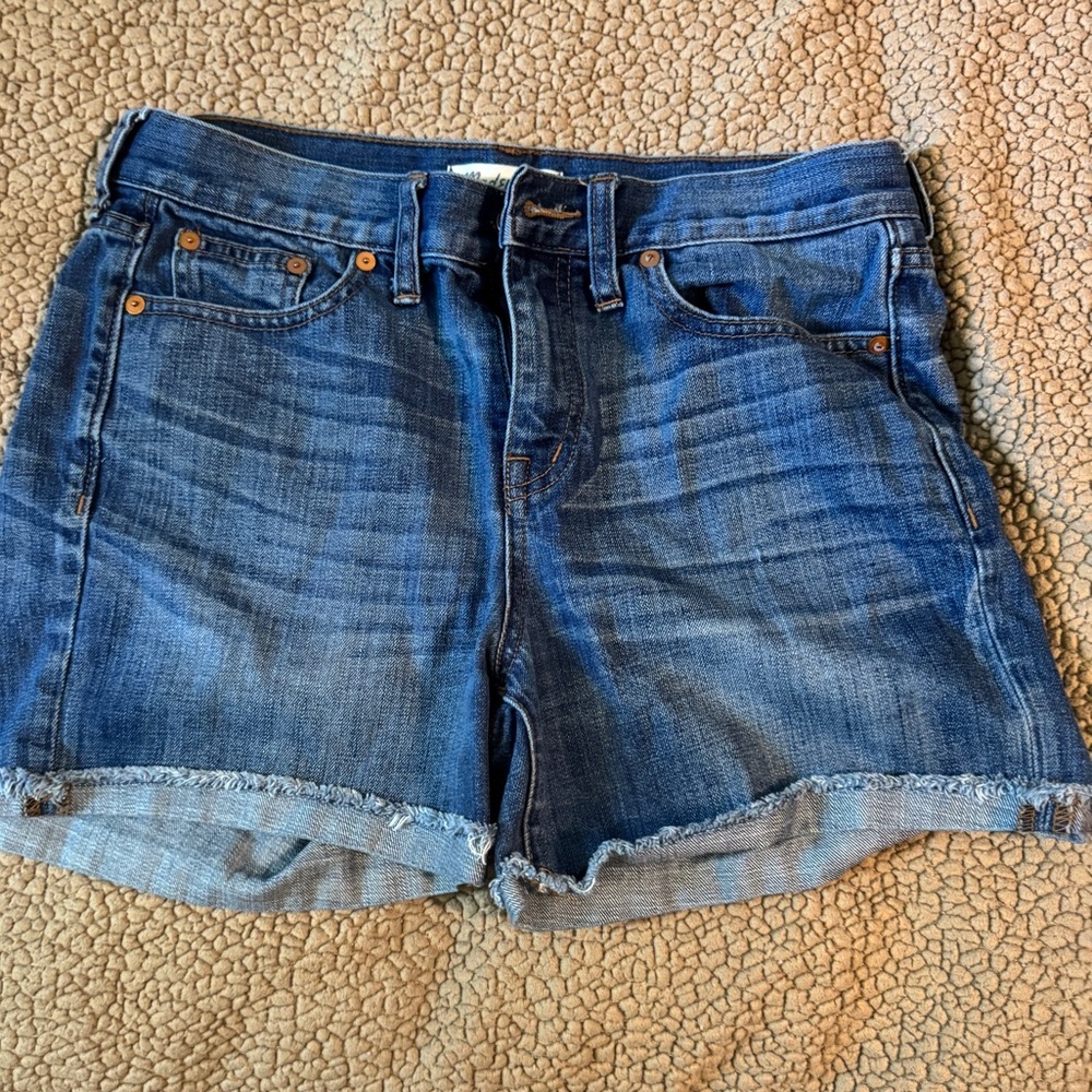 Madewell High-Rise Denim Cut Off/cuff Shorts Sz 27, 4” Inseam​ - Picture 2 of 12